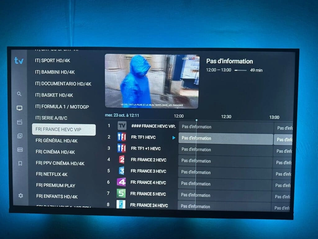 TiviMate version gratuite vs Premium - comparatif fonctionnalités 2026